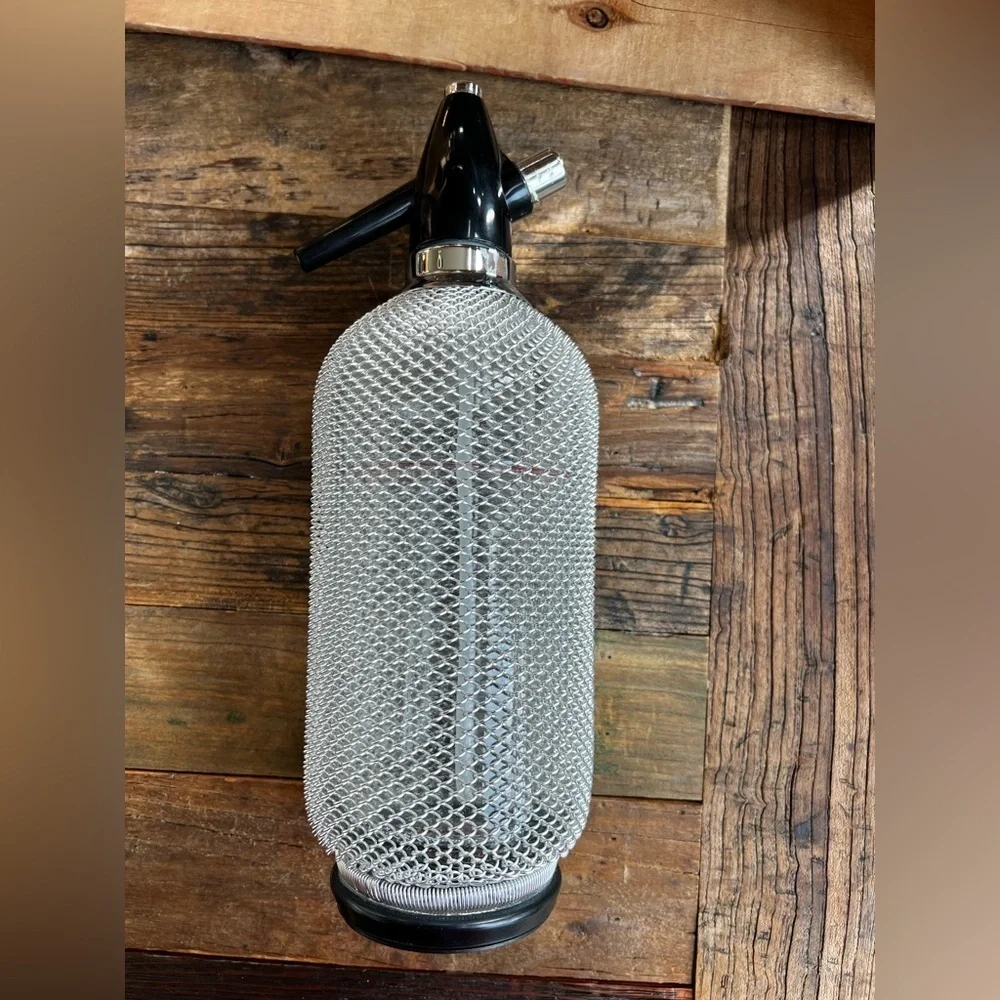 Vintage Classic Soda Siphon Seltzer Glass Bottle with Wire Mesh